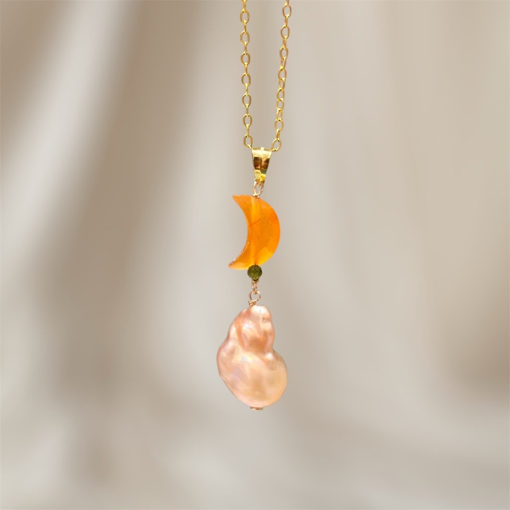 Lumière baroque pearl/carnelian